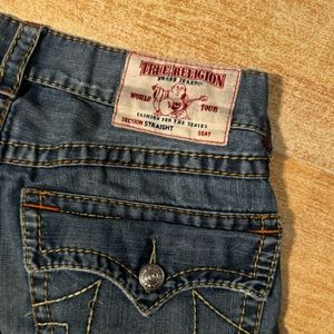 True Religion Straight Jeans Size 33